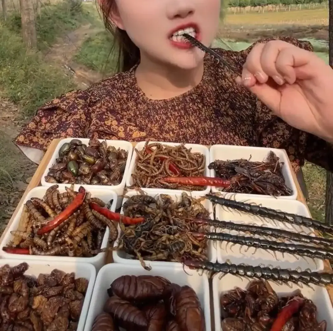 吃播健康风险_网红黑暗料理下架,_吃播网红猝死案例