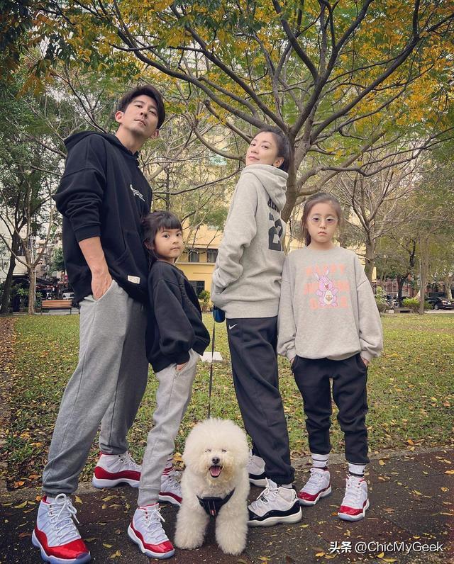 周润发陈荟莲爱情故事_娱乐圈老模范夫妻_娱乐圈模范夫妻