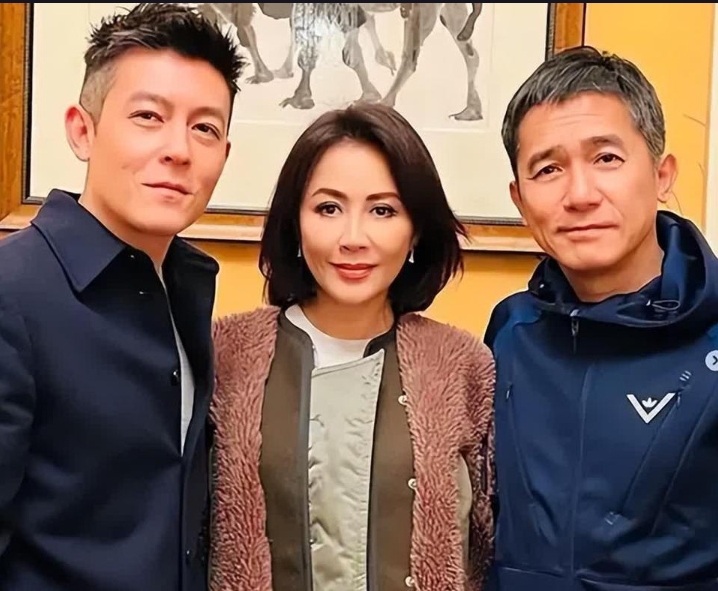 陈冠希退出娱乐圈原文_陈冠希 退圈19年 潮牌教父_陈冠希 CLOT 潮牌发展历程